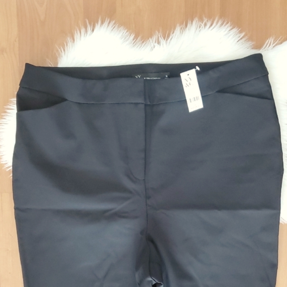 NWT New York & Company Black Flare Leg Pants Plus Size 18R - Picture 4 of 10